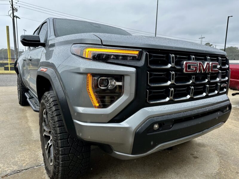 GMC canyon amber Running lights