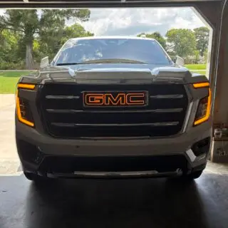 2021-2027 yukon illuminated emblem